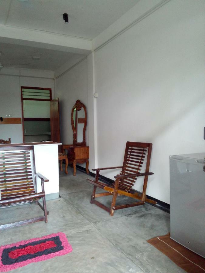 Villa Maleena ฮิกคาดูวา ภายนอก รูปภาพ